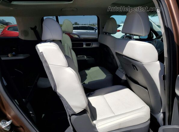 5NMP54GL1RH067517 2024 HYUNDAI SANTA FE CALLIGRAPHY Brown Vista de los asientos traseros