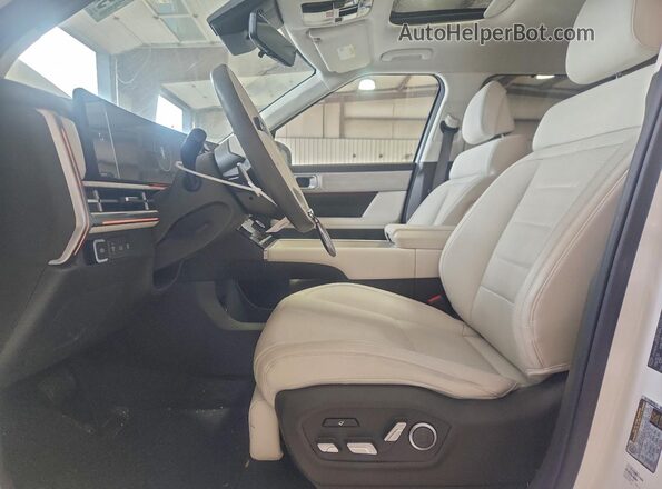5NMP5DG19SH046287 2025 HYUNDAI SANTA FE CALLIGRAPHY White Вид салону спереду