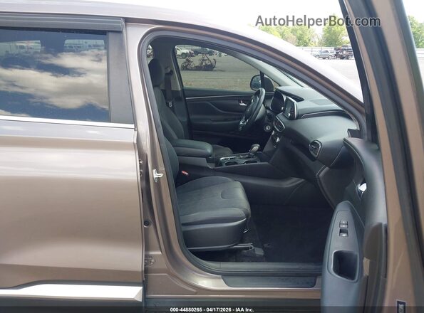 5NMS23AD2KH083584 2019 HYUNDAI SANTA FE Gray Front interior view