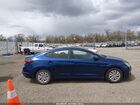 2019 Hyundai Elantra Se Синий vin: 5NPD74LF1KH433305