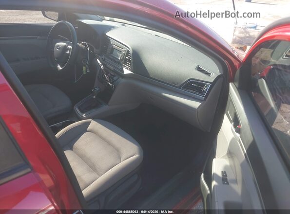 5NPD74LF4HH127062 2017 HYUNDAI ELANTRA Red Vista interior delantera