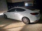2019 Hyundai Elantra Se Белый vin: 5NPD74LF4KH481493