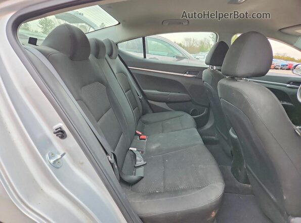 5NPD74LF5KH413784 2019 HYUNDAI ELANTRA Silver Rear seats view