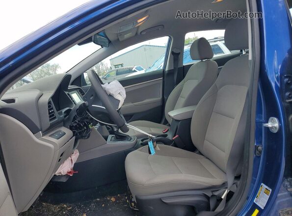 5NPD74LF5LH590563 2020 HYUNDAI ELANTRA Синий Вид салона спереди