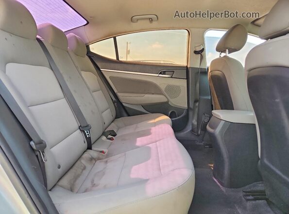 5NPD84LF0KH433082 2019 HYUNDAI ELANTRA Серебряный Вид задних сидений