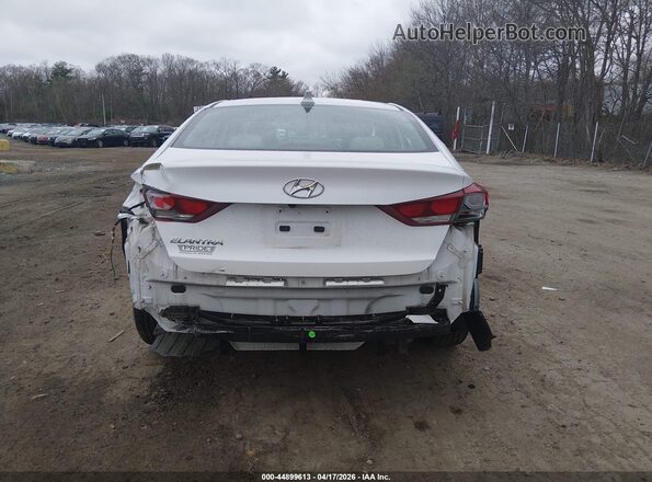 5NPD84LF1HH004784 2017 HYUNDAI ELANTRA Белый 