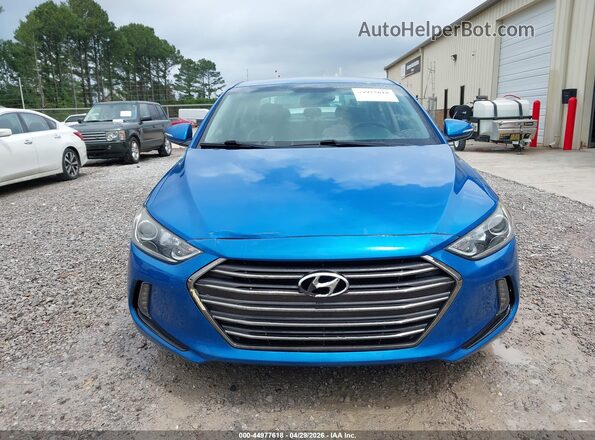 5NPD84LF1HH039826 2017 HYUNDAI ELANTRA Blue Widok zestawu wskaźników