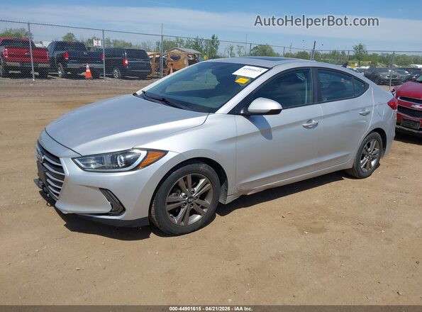 5NPD84LF1HH158489 2017 HYUNDAI ELANTRA Silver Vista tres cuartos delantera izquierda