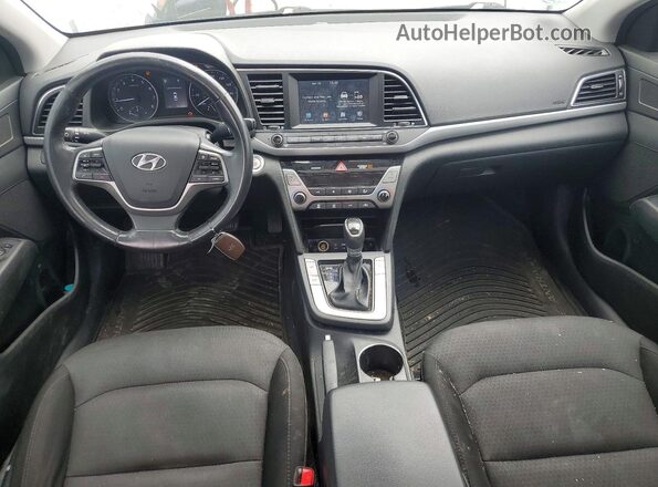 5NPD84LF1JH282395 2018 HYUNDAI ELANTRA Белый Вид панели приборов