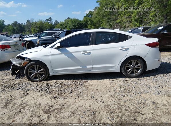 5NPD84LF2HH199326 2017 HYUNDAI ELANTRA White 