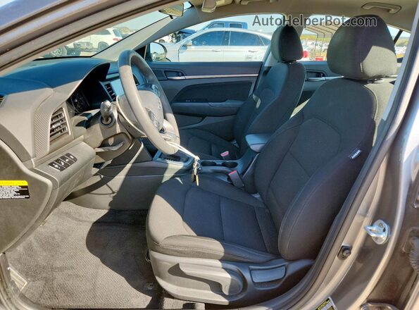 5NPD84LF2KH415926 2019 HYUNDAI ELANTRA Gray Vista interior delantera