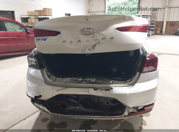 5NPD84LF2KH467038 2019 HYUNDAI ELANTRA Серый Вид спереди