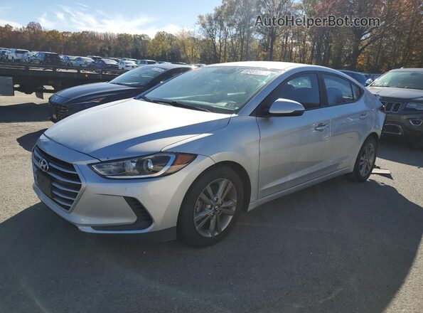 5NPD84LF3HH158235 2017 HYUNDAI ELANTRA Серебряный Передняя левая четверть
