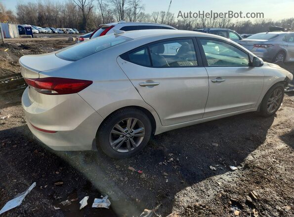 5NPD84LF3JH271284 2018 HYUNDAI ELANTRA Cream Tył prawy
