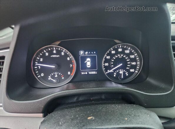 5NPD84LF3JH316935 2018 HYUNDAI ELANTRA Red ხელსაწყოთა პანელის ხედი
