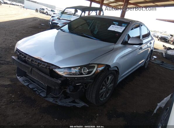 5NPD84LF4JH321836 2018 HYUNDAI ELANTRA Silver წინა მარცხენა ხედი სამი მეოთხედიდან