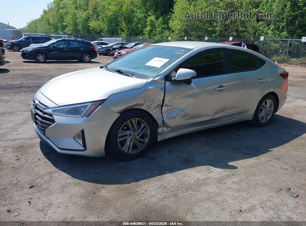5NPD84LF4KH398207 2019 HYUNDAI ELANTRA Серебряный Передняя левая четверть
