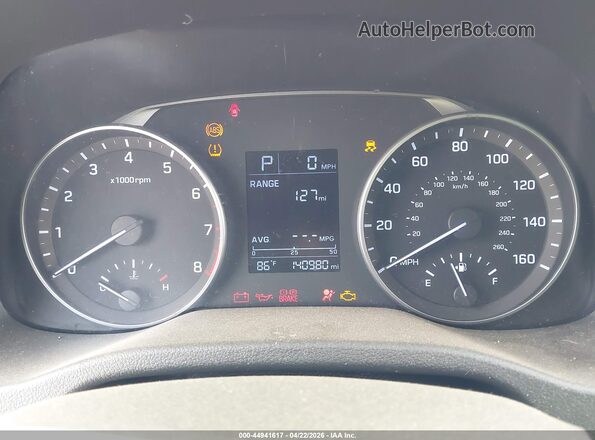 5NPD84LF5HH048965 2017 HYUNDAI ELANTRA Silver Հետևի նստատեղերի տեսք