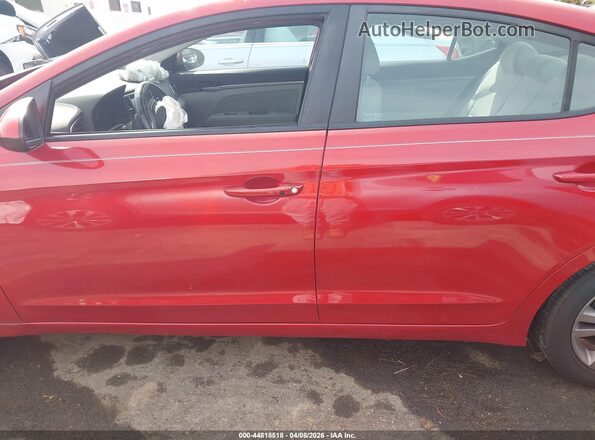 5NPD84LF5HH117010 2017 HYUNDAI ELANTRA Red Вид задньої частини салону
