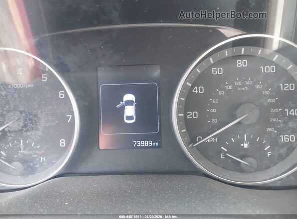 5NPD84LF5HH117010 2017 HYUNDAI ELANTRA Red Вид задніх сидінь