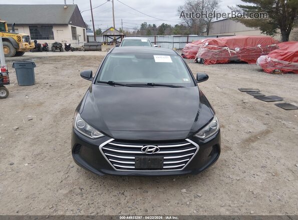 5NPD84LF5HH156681 2017 HYUNDAI ELANTRA Черный Вид задней части салона