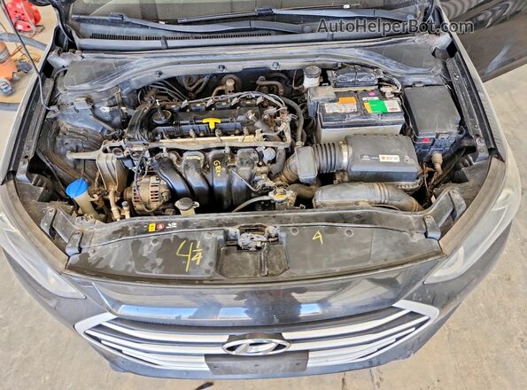 5NPD84LF6JH263700 2018 HYUNDAI ELANTRA Черный Вид задней части салона