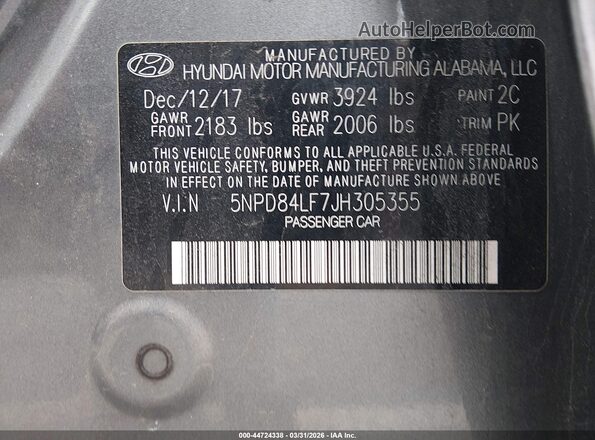 5NPD84LF7JH305355 2018 HYUNDAI ELANTRA Gray Vista del compartimento del motor