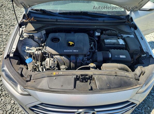 5NPD84LF8HH069552 2017 HYUNDAI ELANTRA Silver Vista interior trasera
