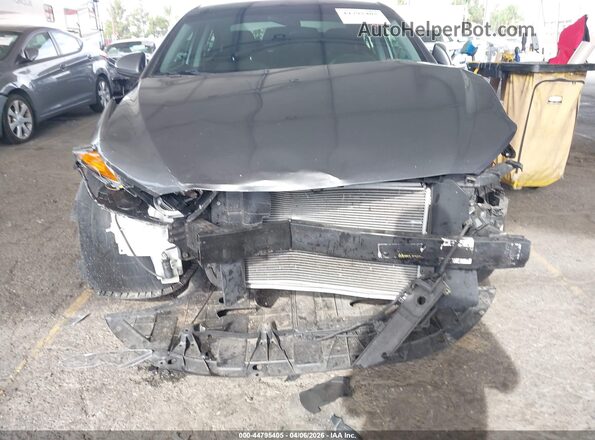 5NPD84LF8JH368741 2018 HYUNDAI ELANTRA Серый Вид спереди