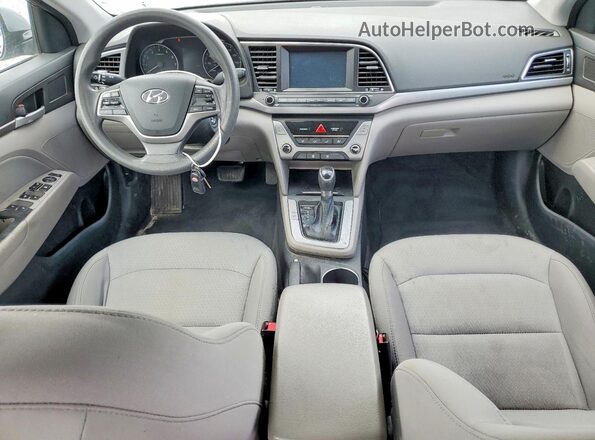 5NPD84LF9HH130973 2017 HYUNDAI ELANTRA Gray Widok deski rozdzielczej