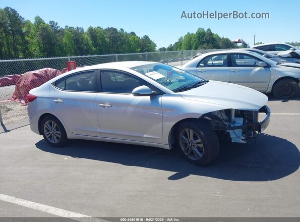 5NPD84LF9JH328720 2018 HYUNDAI ELANTRA Silver Widok wnętrza z tyłu