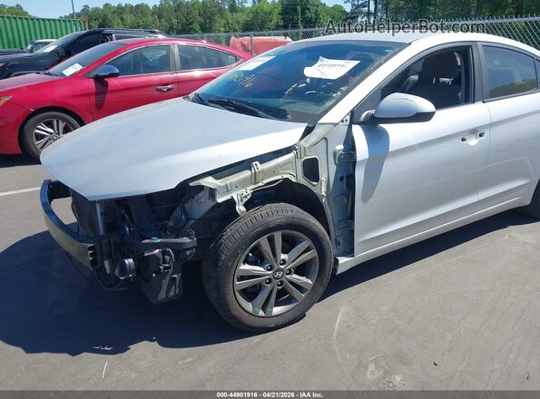 5NPD84LF9JH328720 2018 HYUNDAI ELANTRA Silver Widok z przodu