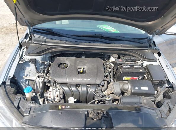 5NPD84LFXHH001883 2017 HYUNDAI ELANTRA Серебряный Вид сзади