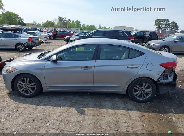 5NPD84LFXHH001883 2017 HYUNDAI ELANTRA Серебряный Панорамный вид салона 360°