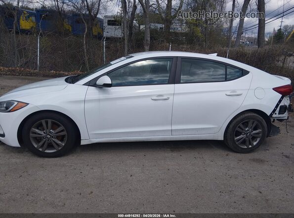 5NPD84LFXHH014472 2017 HYUNDAI ELANTRA Белый 