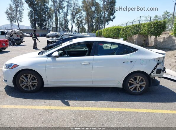 5NPD84LFXJH376372 2018 HYUNDAI ELANTRA Белый 