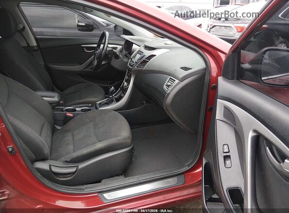 5NPDH4AE0GH735375 2016 HYUNDAI ELANTRA Красный Вид салона спереди