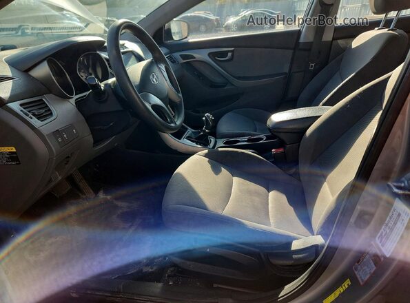 5NPDH4AE6GH719357 2016 HYUNDAI ELANTRA Silver Vista interior delantera