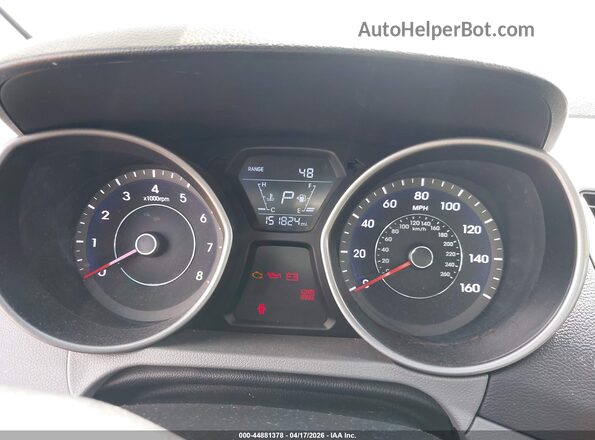 5NPDH4AE9GH665665 2016 HYUNDAI ELANTRA Красный Вид задних сидений