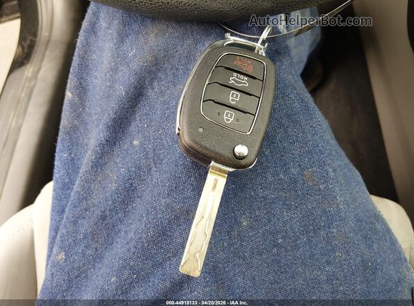 5NPE24AF9JH703675 2018 HYUNDAI SONATA Черный Вид панели приборов