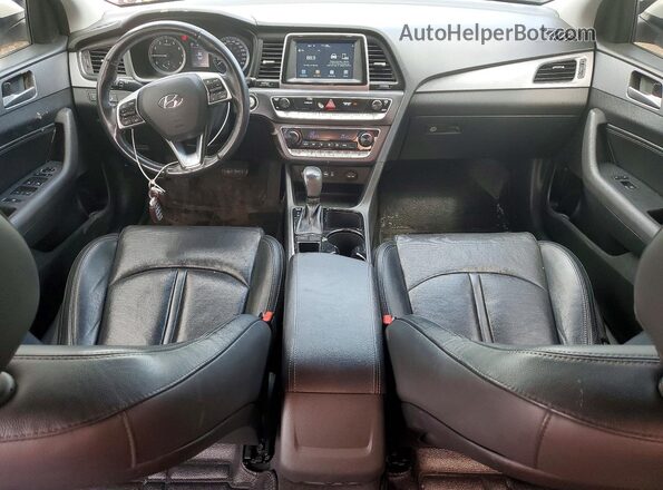 5NPE34AF2KH760167 2019 HYUNDAI SONATA White წინა პანელის ხედი