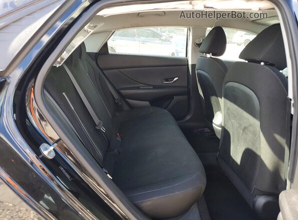5NPLM4AG6NH067006 2022 HYUNDAI ELANTRA Black Vista de los asientos traseros