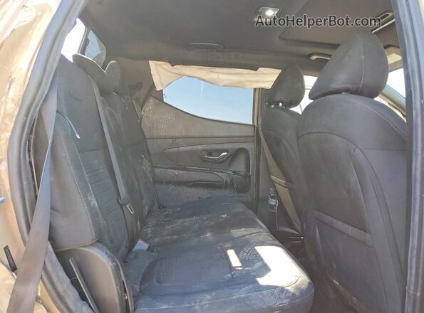 5NTJC4AE2RH097037 2024 HYUNDAI SANTA Brown Vista de los asientos traseros