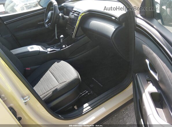5NTJDDAF5NH010408 2022 HYUNDAI SANTA CRUZ Cream Front interior view