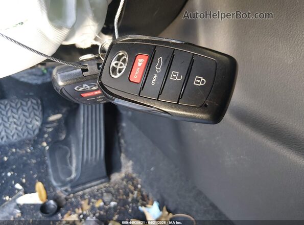 5TDACAB55SS044196 2025 TOYOTA LIMITED Gray Widok deski rozdzielczej