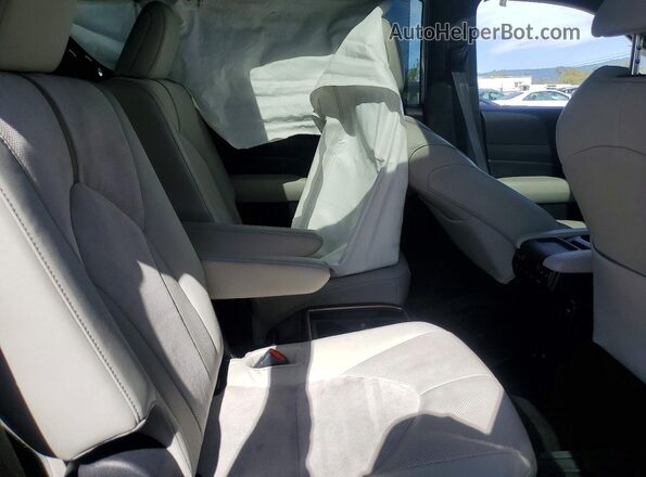5TDADAB54SS018122 2025 TOYOTA HIGHLANDER HYBRID Gray Vista interior trasera