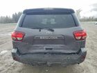 2018 Toyota Sequoia Sr5 Серый vin: 5TDBY5G13JS158117