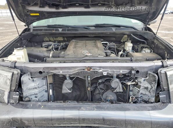 5TDBY5G13JS158117 2018 TOYOTA SEQUOIA Серый Вид подкапотного пространства