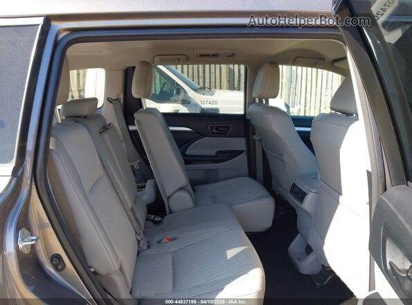 5TDBZRFH3HS475845 2017 TOYOTA LE Gray VIN sticker view