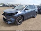 2018 Toyota Highlander Le Синий vin: 5TDBZRFH3JS907369